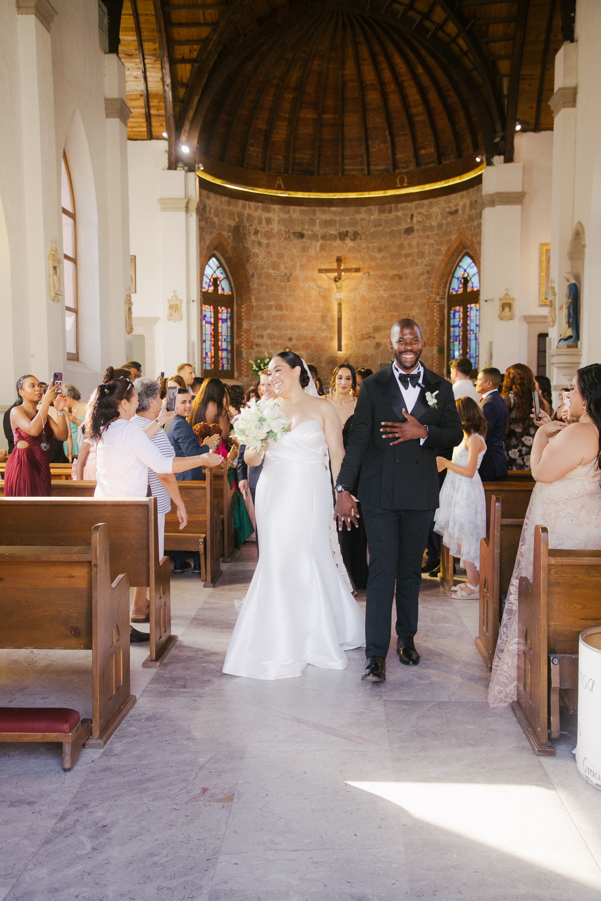 Ana and Herve wedding photography by David Tovar in Chihuahua Mexico