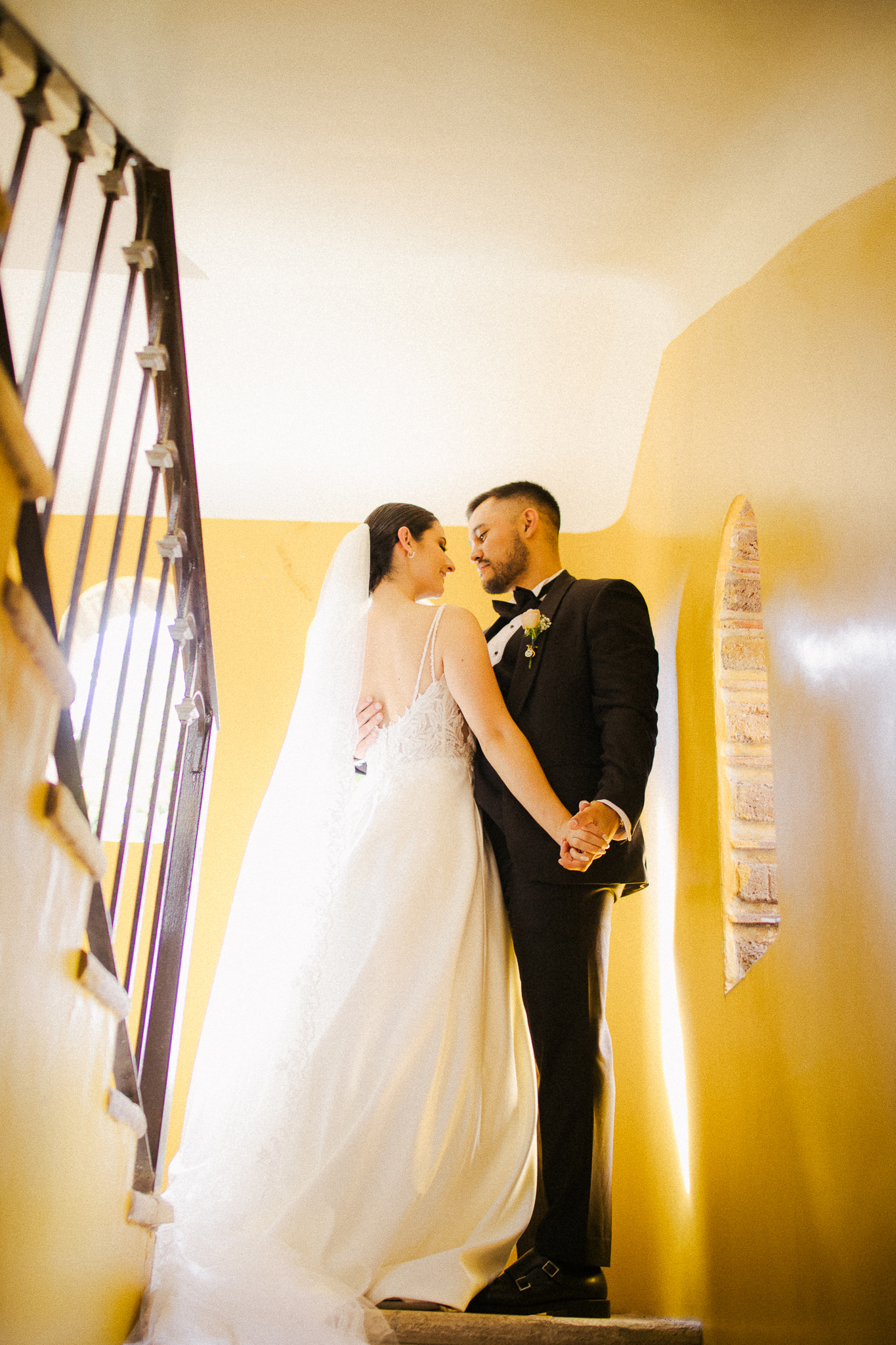 Reception celebration — documentary wedding photography by David Tovar